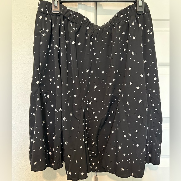Skirt with the Stars 🌟 - Picture 3 of 5